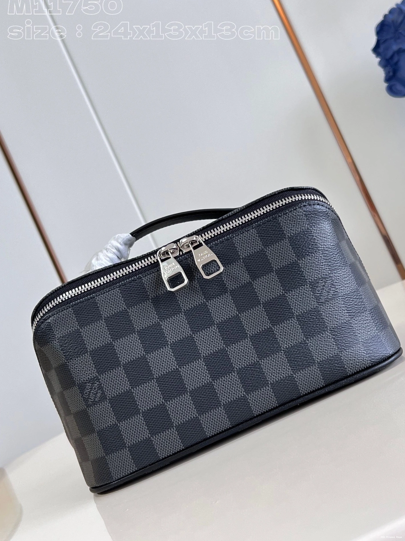 AAA Pruses Bags TOILETRY BAG-24*13*13CM LOUIS VUITTON 0808